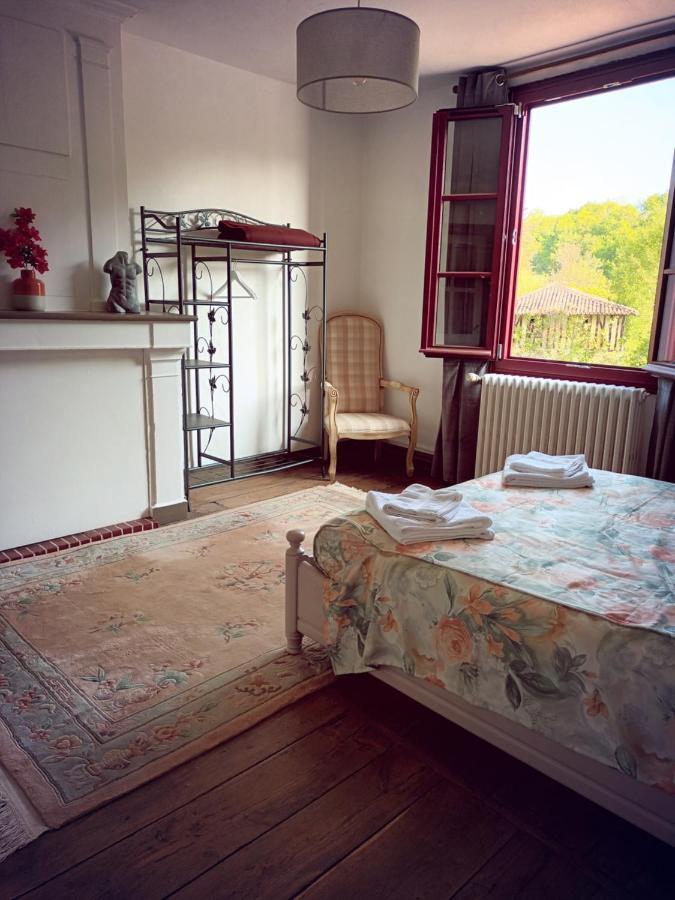 Chambres d'hôtes Le Veilleur de Noblat Saint-Léonard-de-Noblat Exterior foto